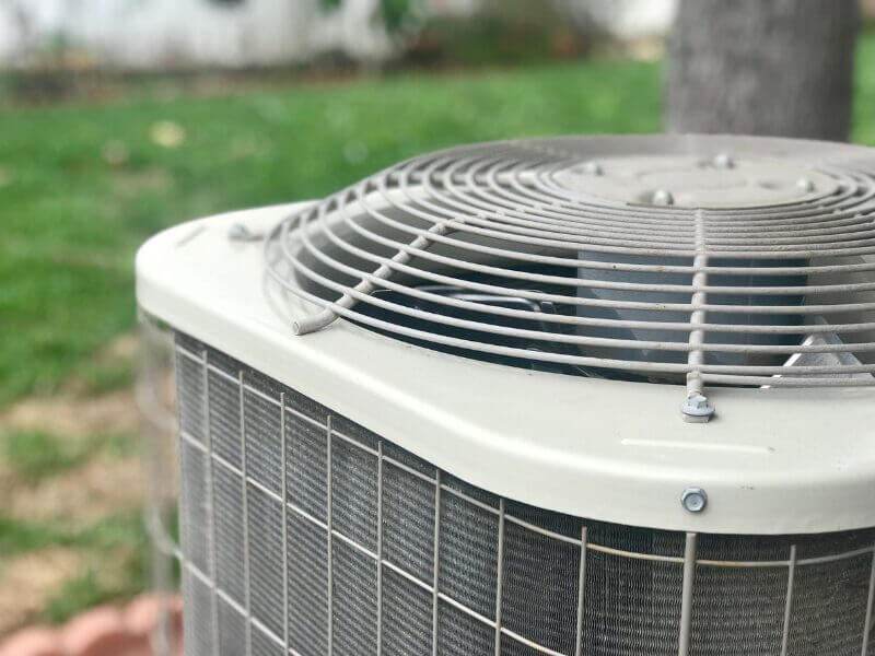 air conditioning systems need regular maintenance to keep them operating efficiently.
