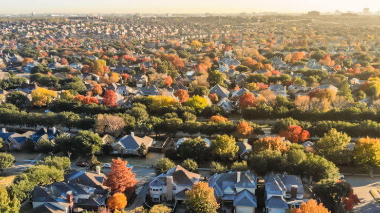 dallas suburbs in the fall